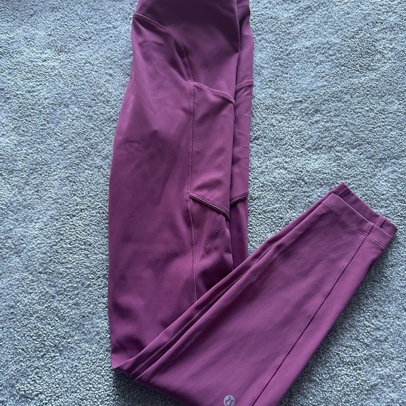 lululemon athletica Plum Leggings - Picture 7 of 9